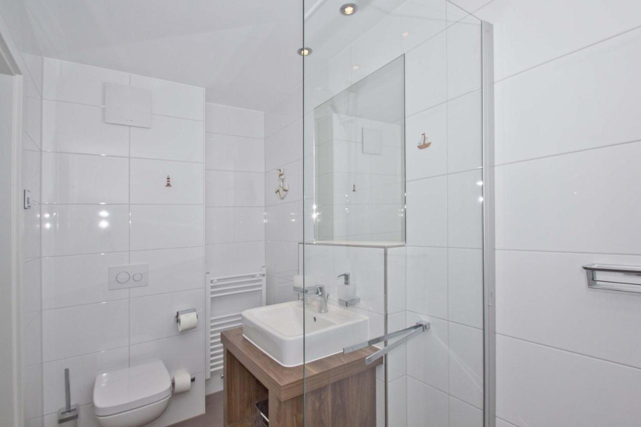Meeresblick Residenzen FeWo 68 deluxe, inklusive Sauna und Schwimmbadnutzung im AHOI Sellin Goehren  Exterior foto